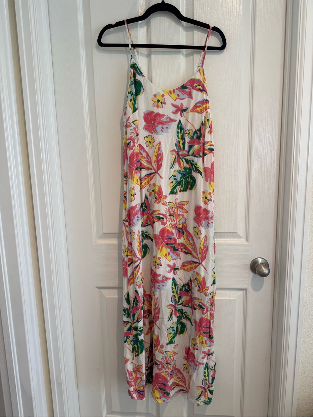 Floral Spaghetti-strap Maxi Dress - White with Pink & Green Print